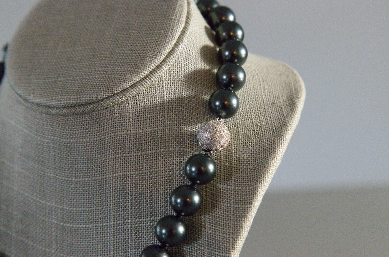 Adore Necklace - Grey