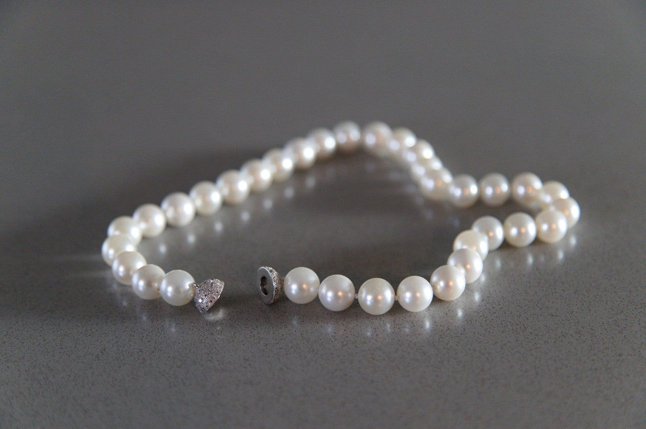 Adore Necklace - White