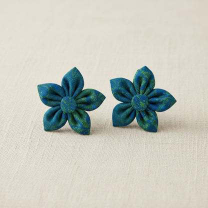 Blue seshoeshoe flower stud earrings | Pearls4Girls