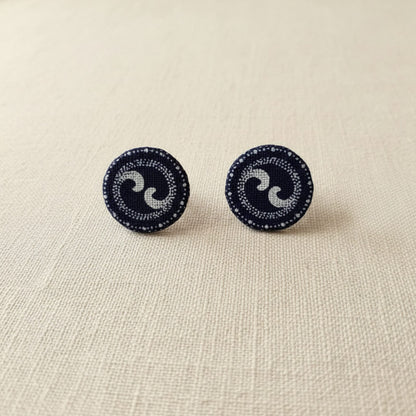 Blue Wave Seshoeshoe Stud Earrings - Pearls4Girls