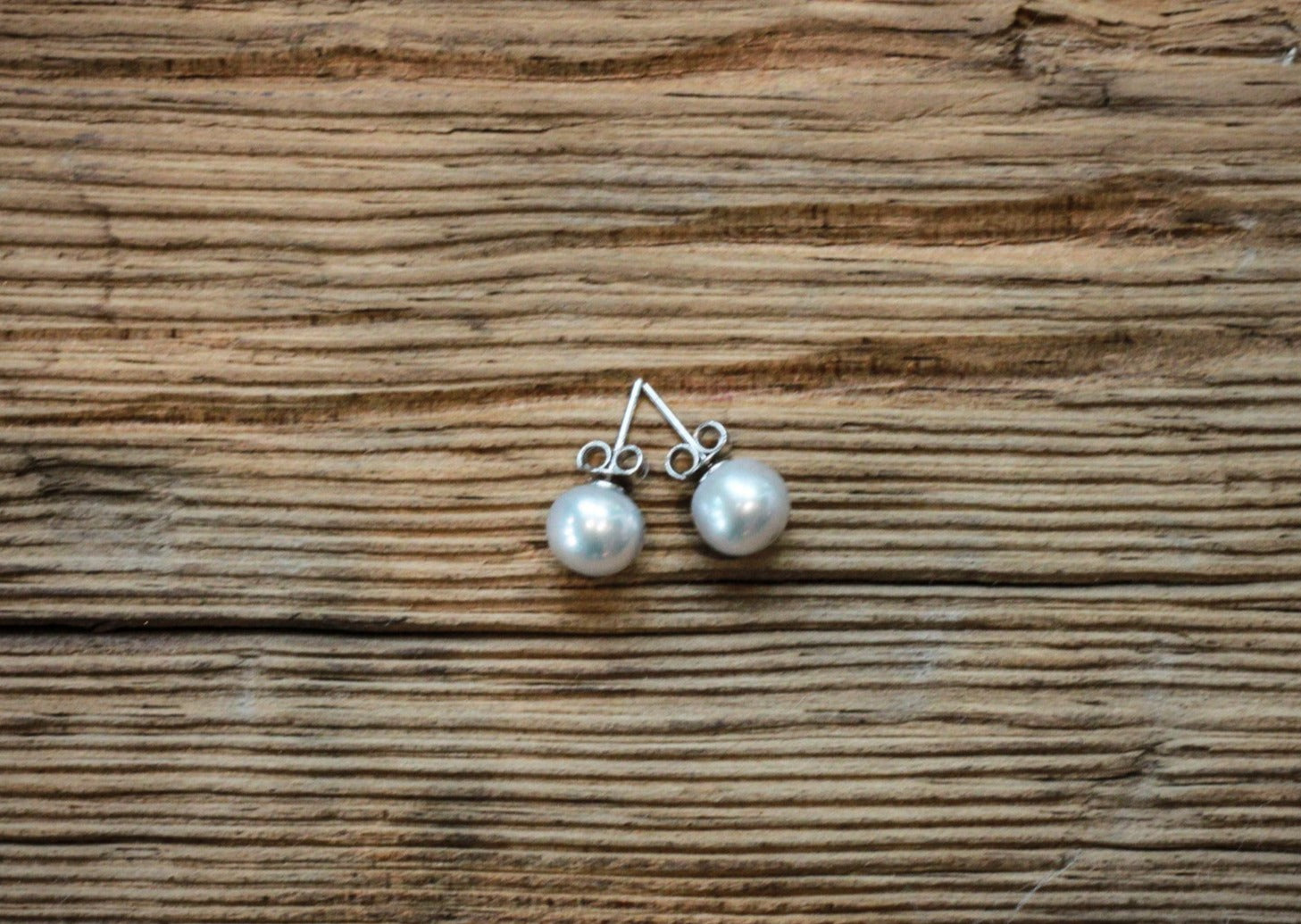 Grey Stud Earrings - Pearls4Girls