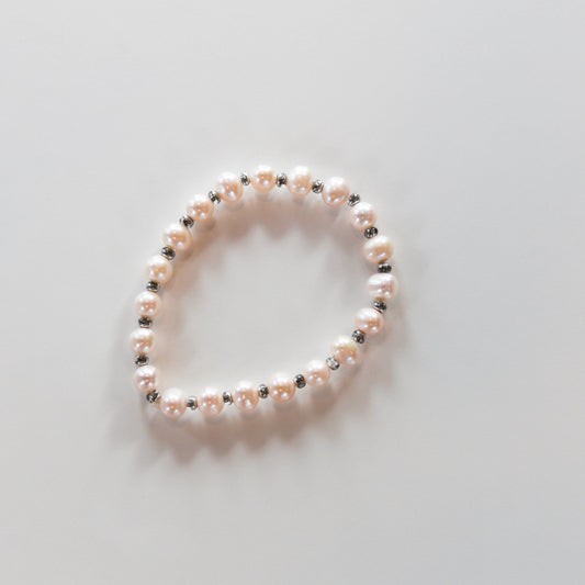 Signature Bracelet - White - Pearls4Girls