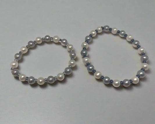 Signature Bracelet - Grey and White - Pearls4Girls